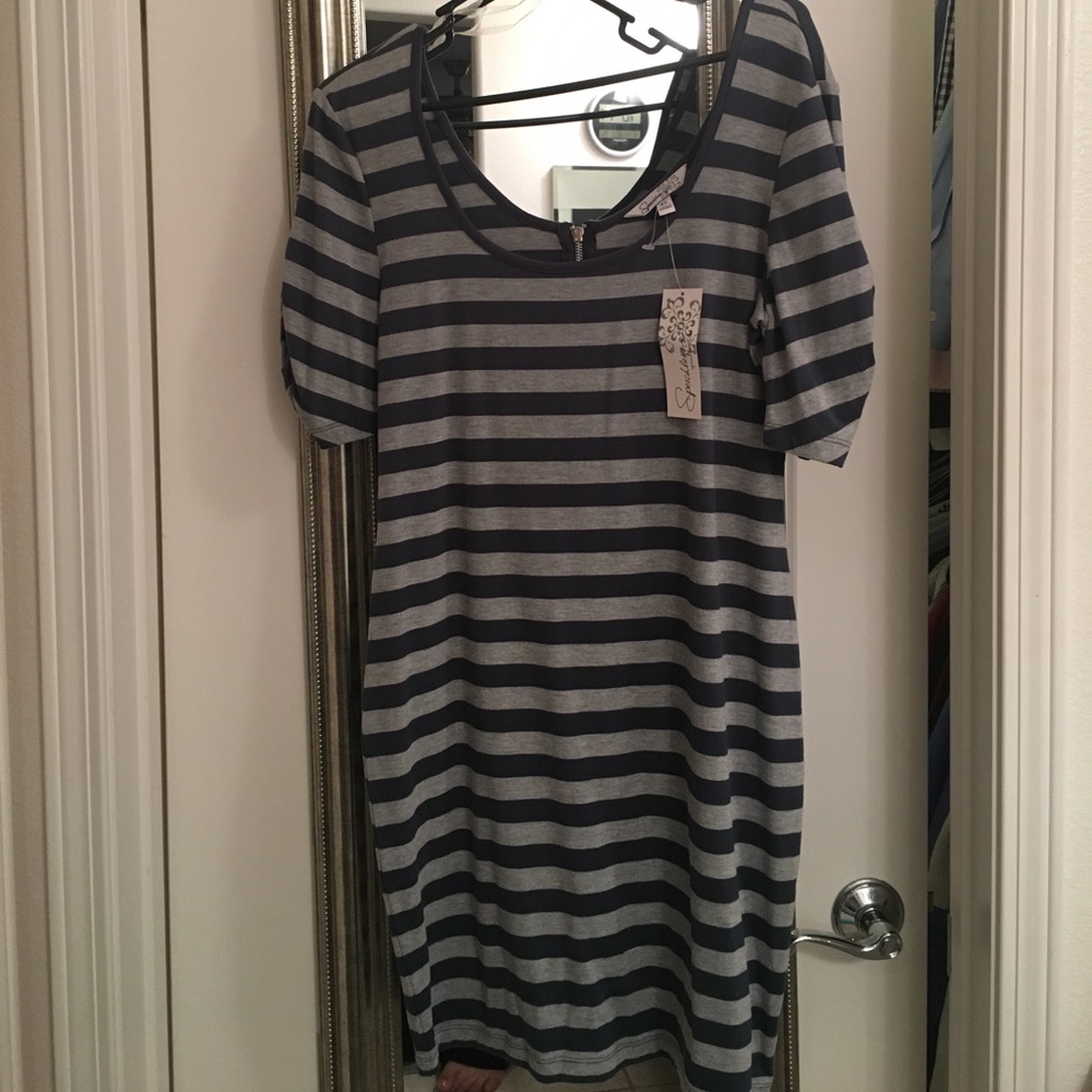 XL Quarter sleeve bodycon dress